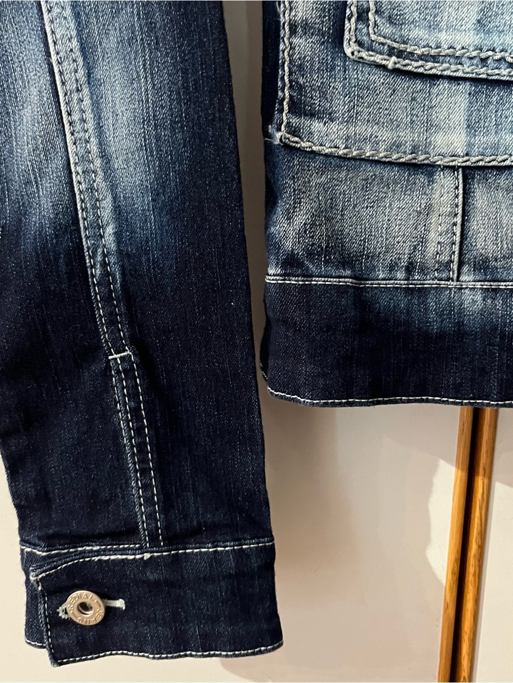 Y2K Off The Shoulder Denim Jacket - Picture 6 of 9